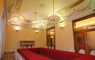 Velature: palazzo Bovara Milano